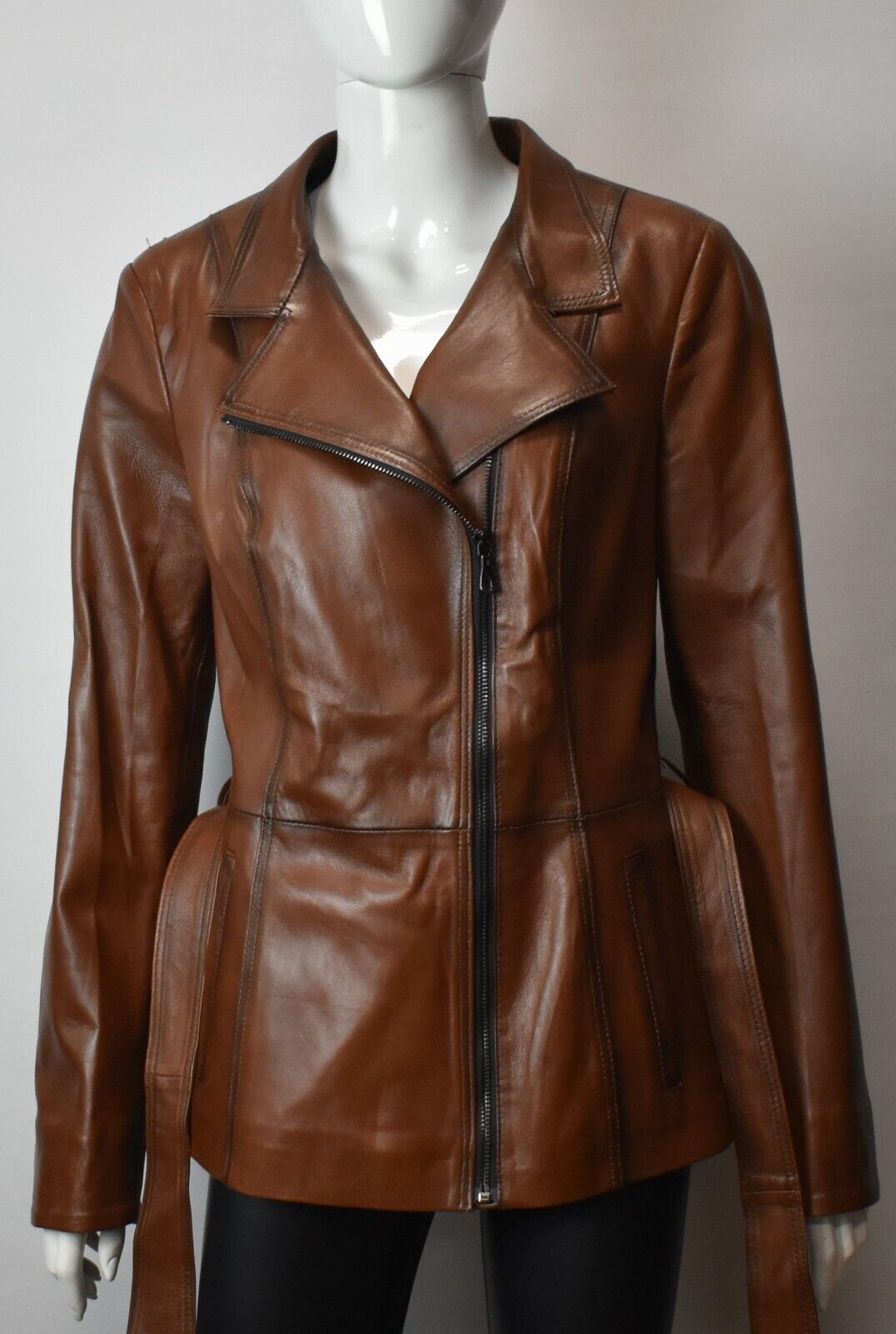 Stylische Damen Lederjacke