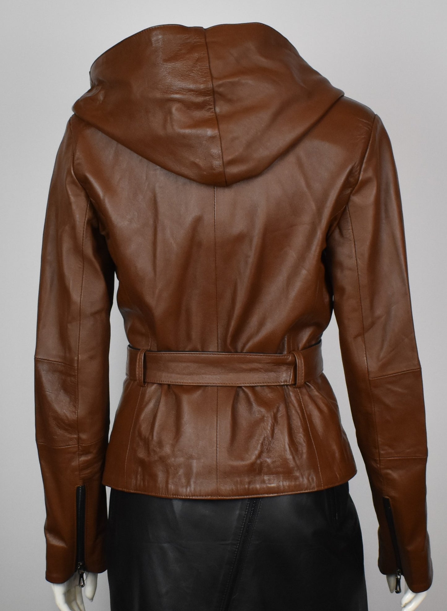 Stylische Damen Lammlederjacke mit Kapuze