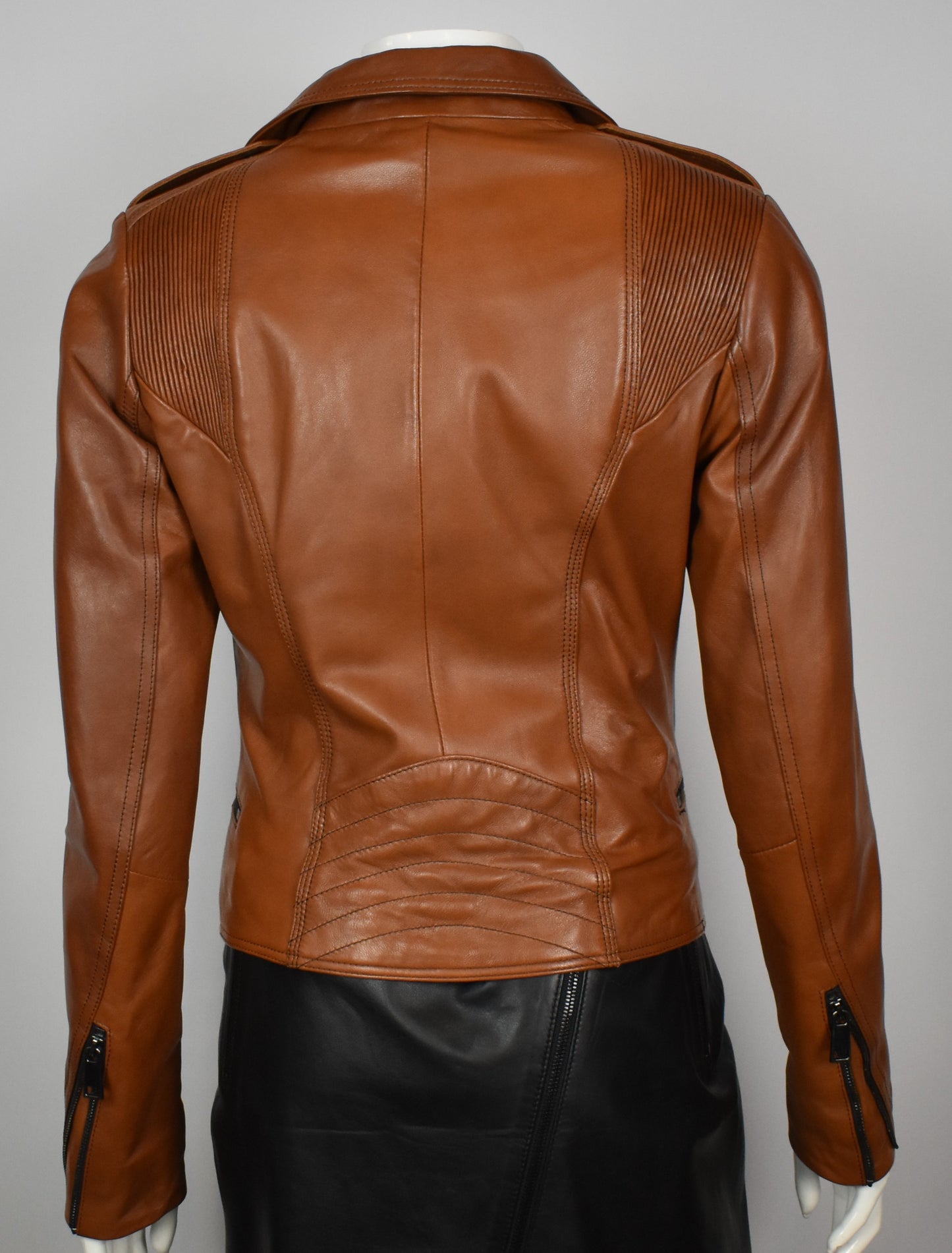 Stylische Damen Lederjacke