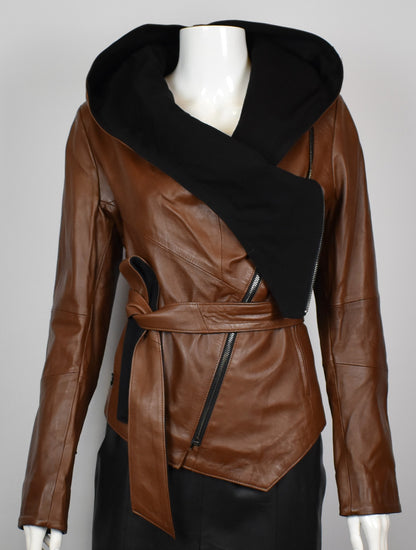 Stylische  Damen  Lammlederjacke mit Kapuze